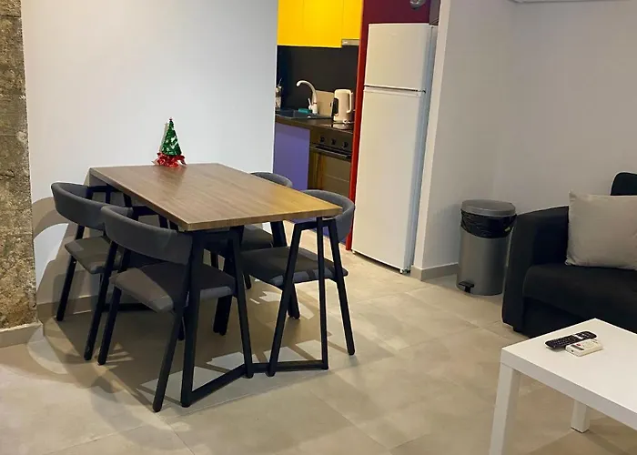 Young Unique Budget Retreat Apartament *